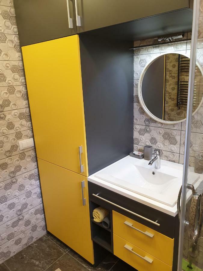 Lux Apartman Čačak Zewnętrze zdjęcie
