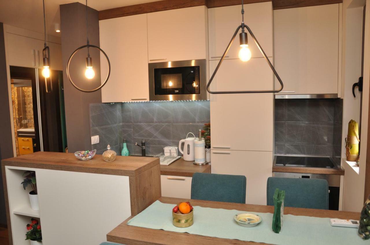Lux Apartman Čačak Zewnętrze zdjęcie